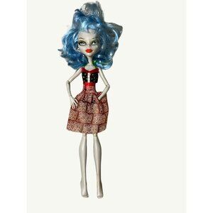 Monster High Ghoulia Yelps Skull Shores 2008